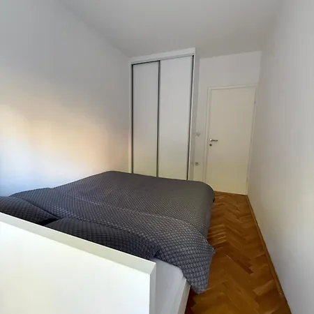 Dragan Apartment Makarska