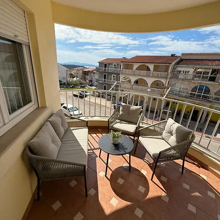 Dragan Apartment *